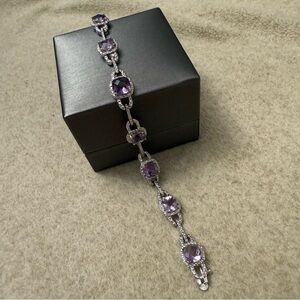 Pre-owned Women Bracelet